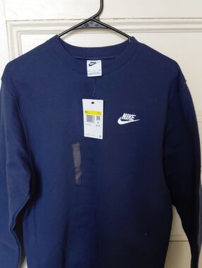 Nike Men’s Navy Crewneck Sweatshirt with White Logo